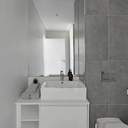 Lyra - Chic Urban Apartment Living In The Heart Of Cape Town Exterior photo