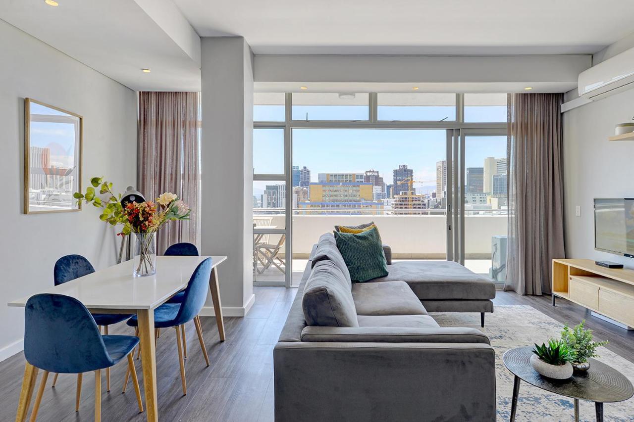 Lyra - Chic Urban Living In The Heart Of Apartment Cape Town